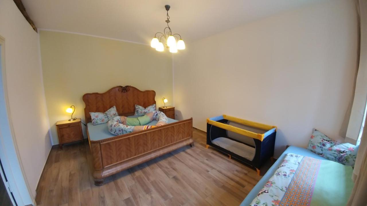 Mirabellenhof - Kleine Ferienwohnung Mit Altstadtblick Biesenthal Zewnętrze zdjęcie